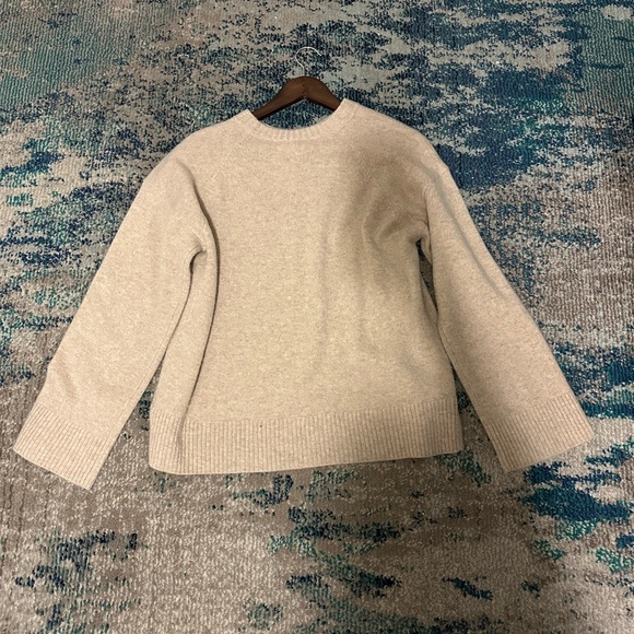 Reformation Sweater - Picture 6 of 6